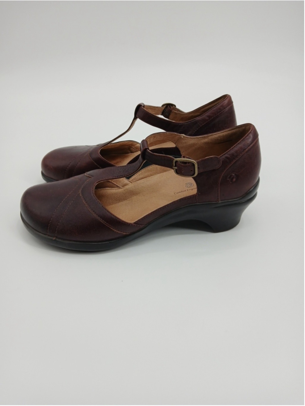 Aravon Maura Reddish Brown Leather T Strap Mary Jane Heels Womens 10.5 Shoes